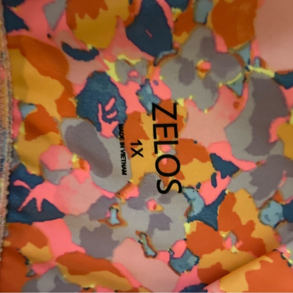 ZELOS Multicolor Floral wok out top activeware. Brand new never worn